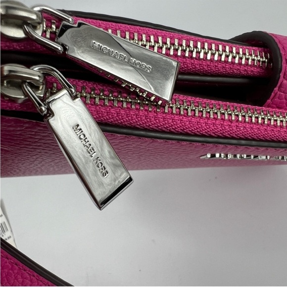 Michael Kors Hot Pink Multifunctional Wallet Wristlet NWT